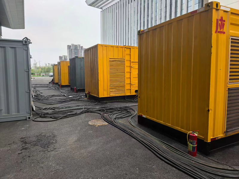 阿合奇不同季节柴油发电机组保养有哪些注意事项？