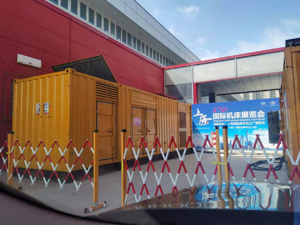 阿合奇出租发电机-柴油发电机和汽油发电机哪个更好一些？