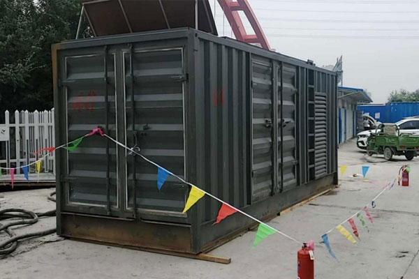 阿合奇发电机租赁空气滤清器多久更换一次？