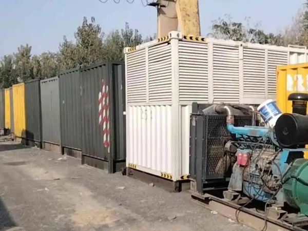 阿合奇200KW柴油发电机机组每小时油耗是多少?